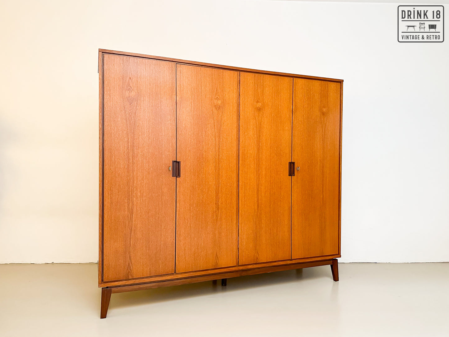 Vintage - Kleerkast XL