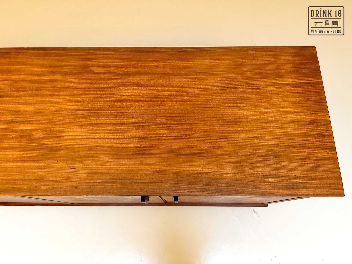 Vintage - Tv Meubel #1