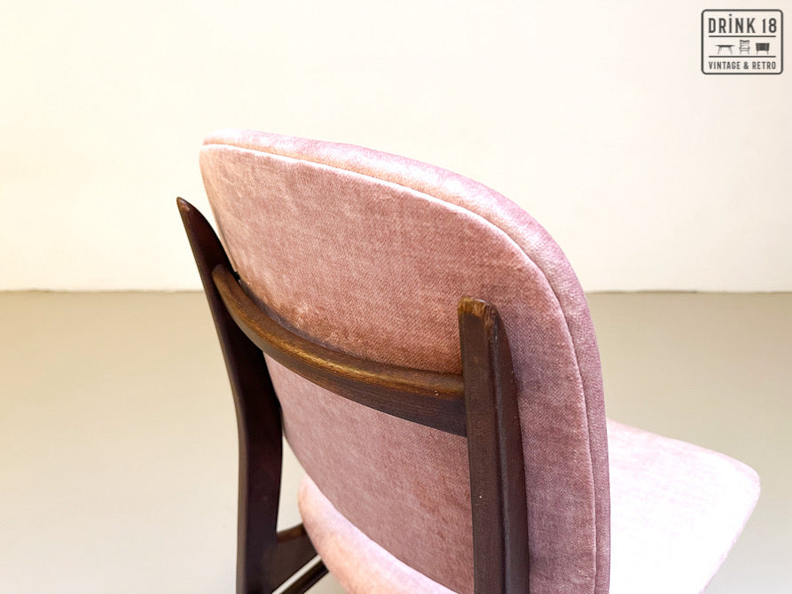 Vier vintage eetkamerstoelen - Louis van Teeffelen