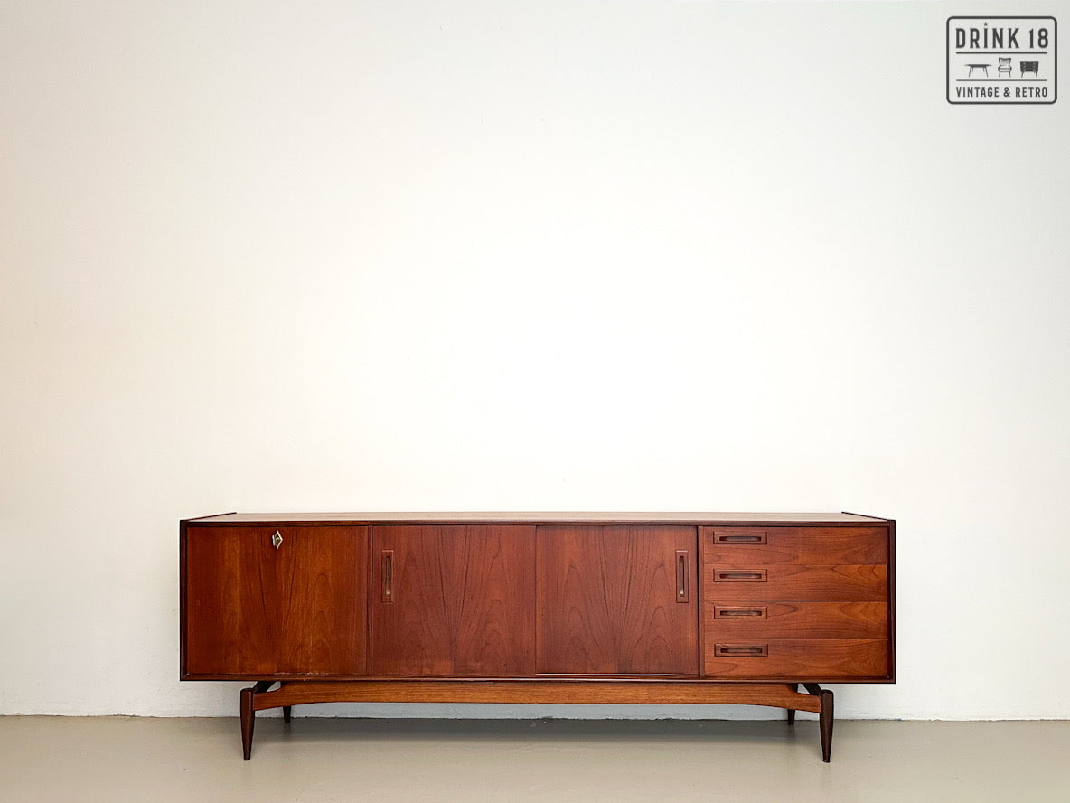 Sideboard - Louis Van Teeffelen