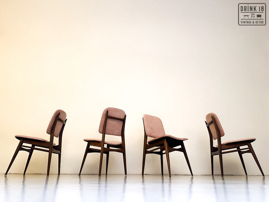 Vier vintage eetkamerstoelen - Louis van Teeffelen