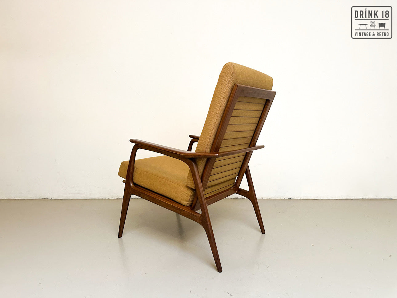 Easy Chair - Louis van Teeffelen