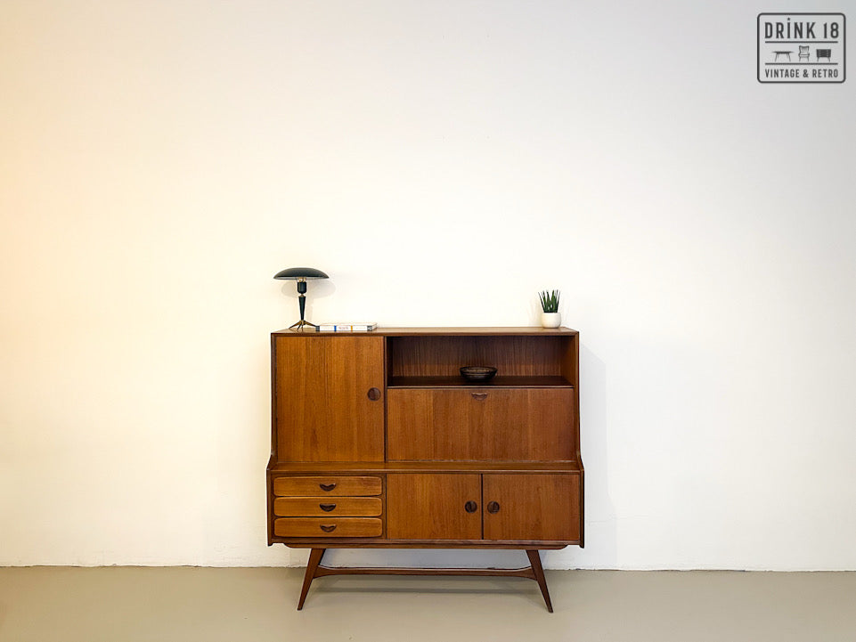 Wand / Barmeubel #2 - Louis Van Teeffelen