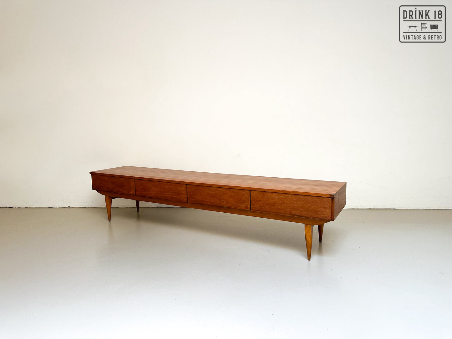 Vintage - Tv Meubel XL
