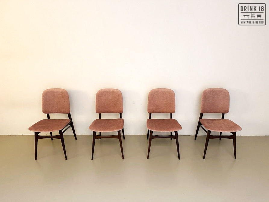 Vier vintage eetkamerstoelen - Louis van Teeffelen