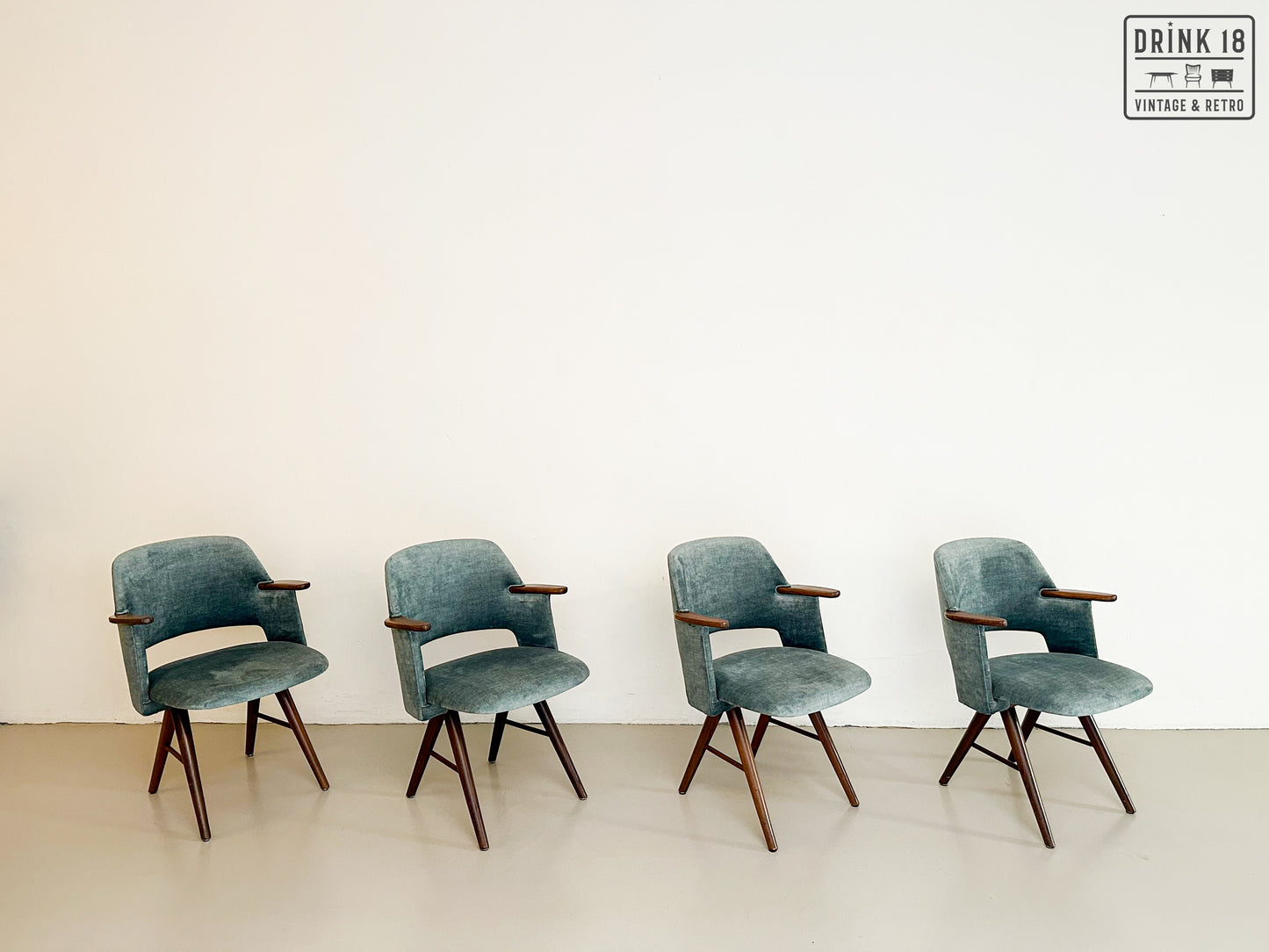 Vier FT30 eetkamerstoelen - Pastoe
