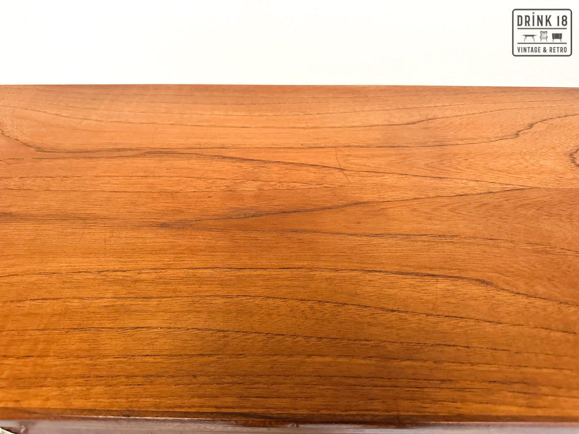 Sideboard - Louis Van Teeffelen