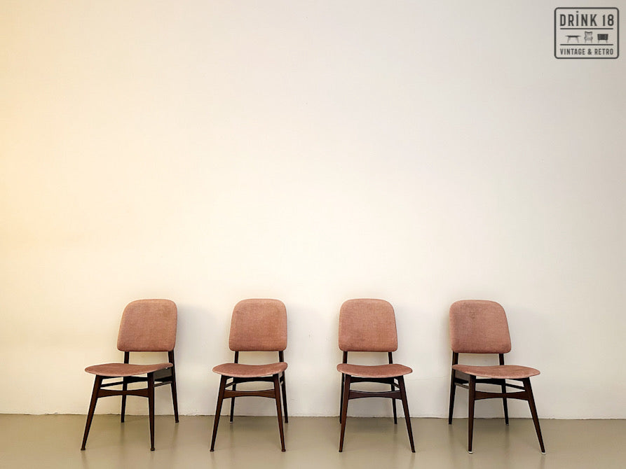Vier vintage eetkamerstoelen - Louis van Teeffelen