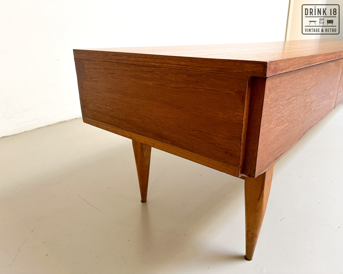 Vintage - Tv Meubel XL