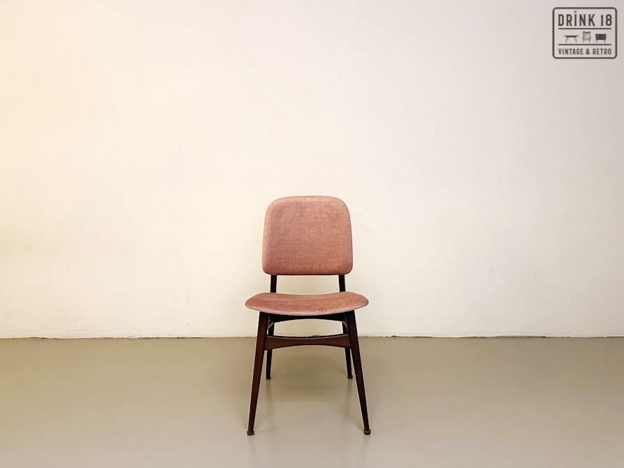 Vier vintage eetkamerstoelen - Louis van Teeffelen