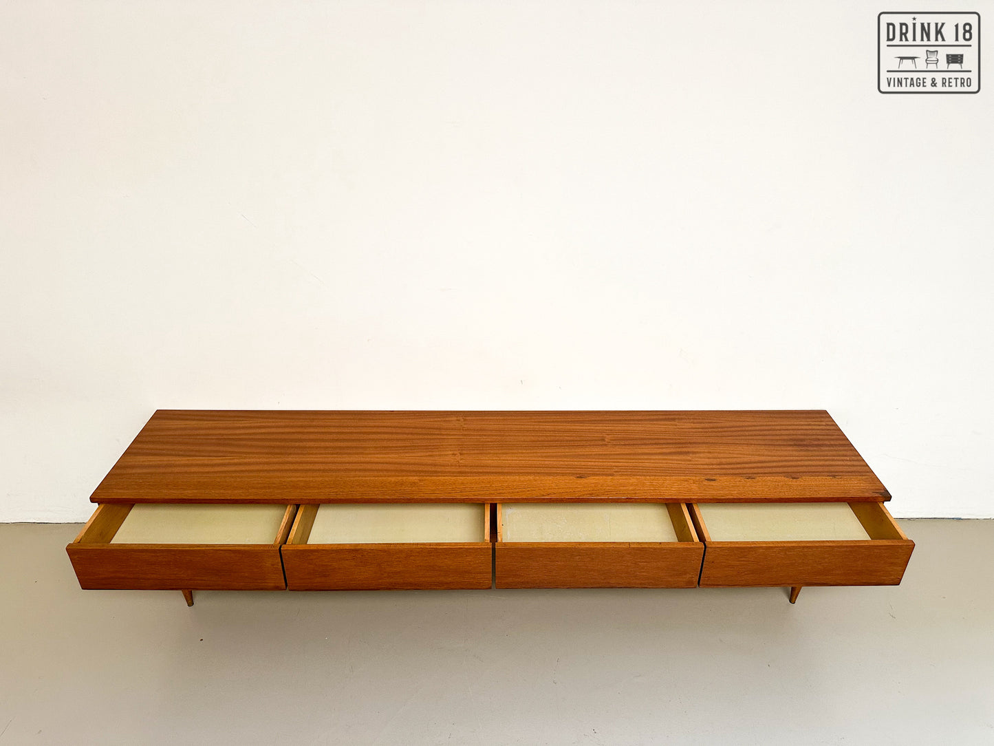 Vintage - Tv Meubel XL