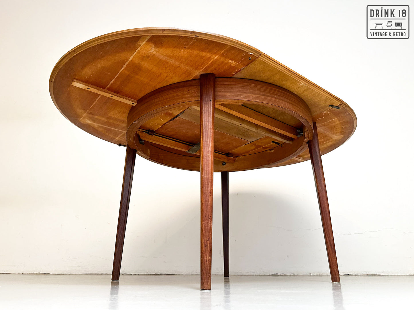 Ronde/Verlengbare Eettafel - Pastoe