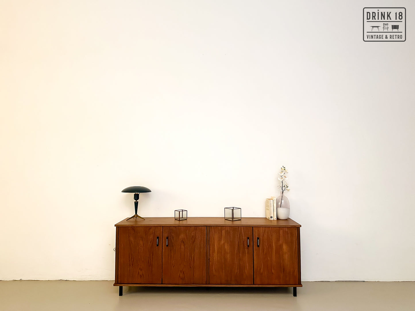 Vintage - Tv Meubel #1