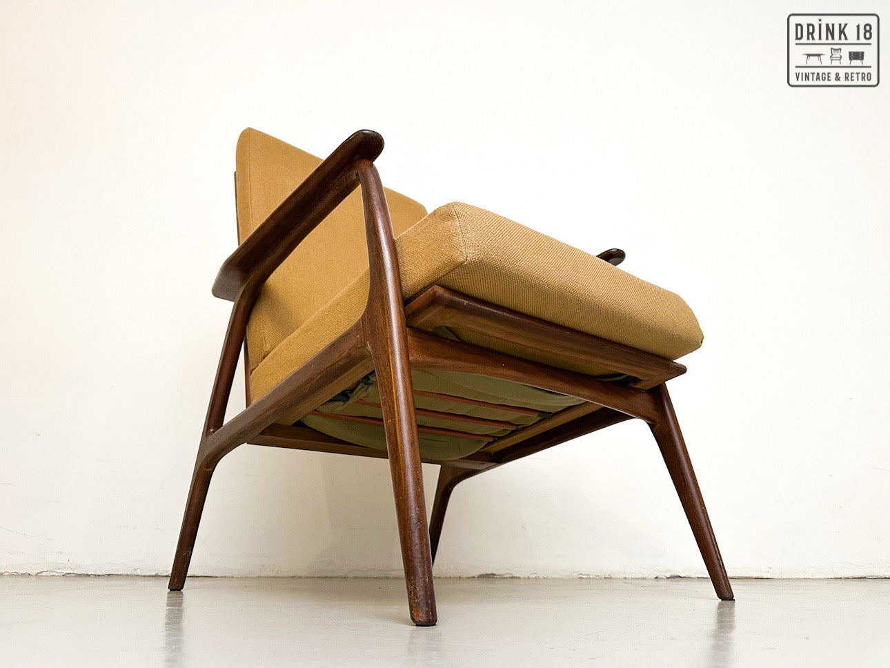 Easy Chair - Louis van Teeffelen
