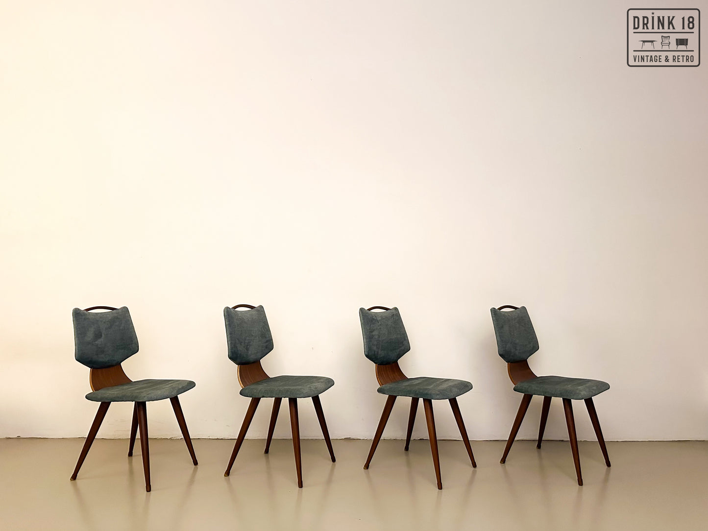 Vintage - Vier Royal Eetkamerstoelen #1