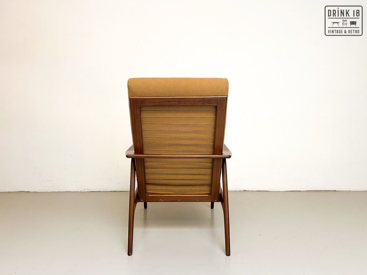 Easy Chair - Louis van Teeffelen