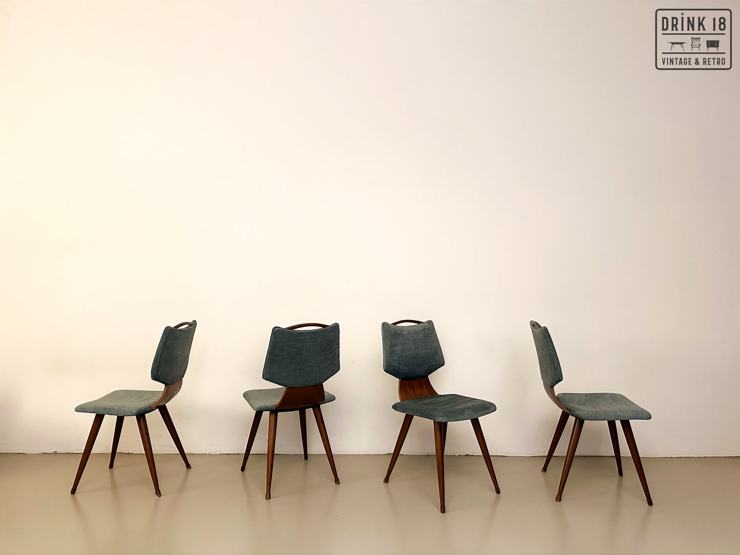 Vintage - Vier Royal Eetkamerstoelen #1