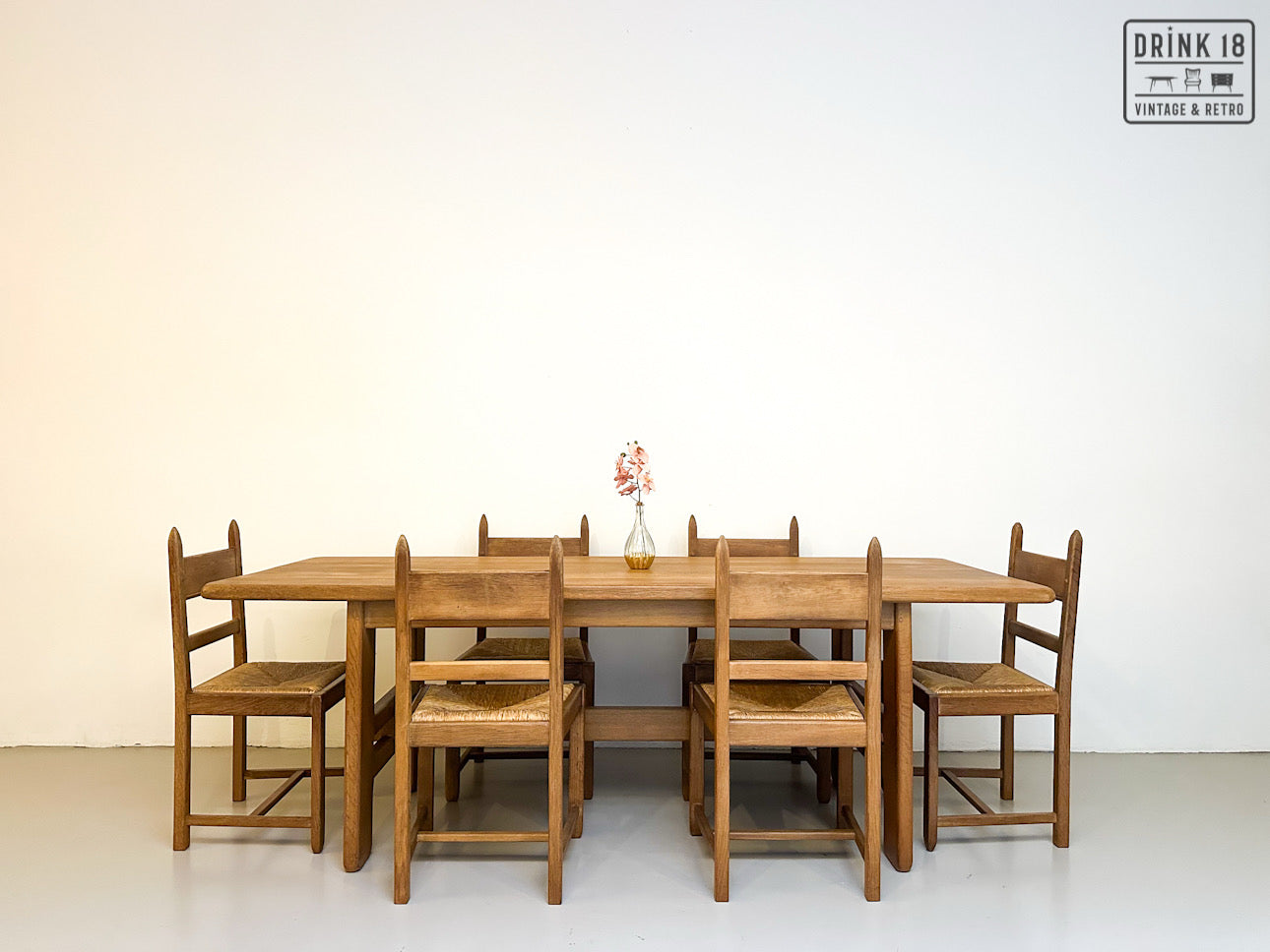 Brutalist - Set van zes eetkamerstoelen met gevlochten zitting