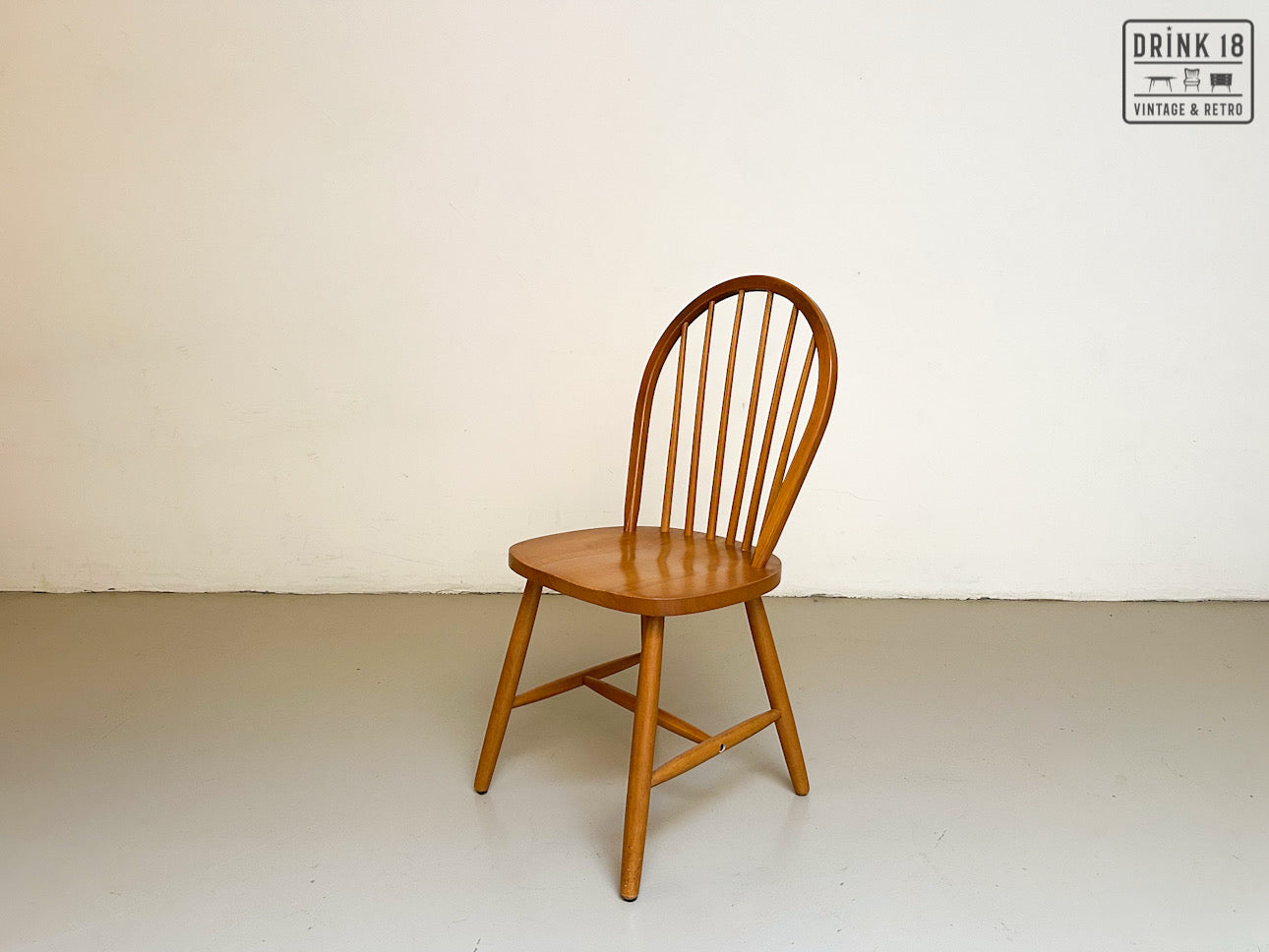 Vintage - Vier Spijlenstoelen