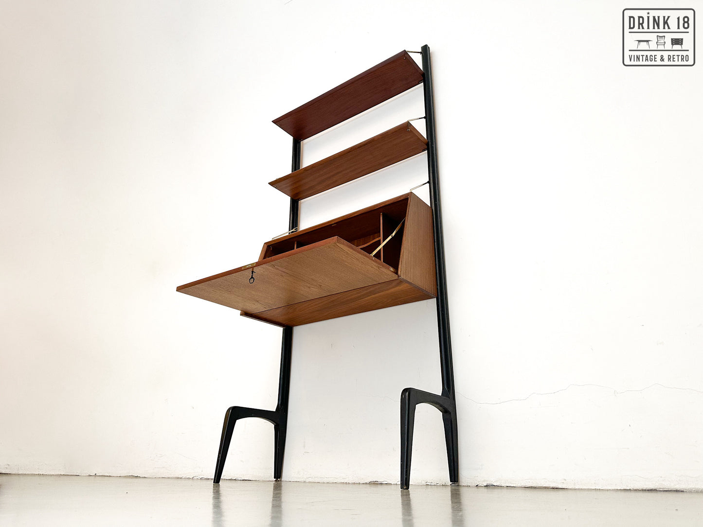 Wandsysteem #1 - Louis van Teeffelen