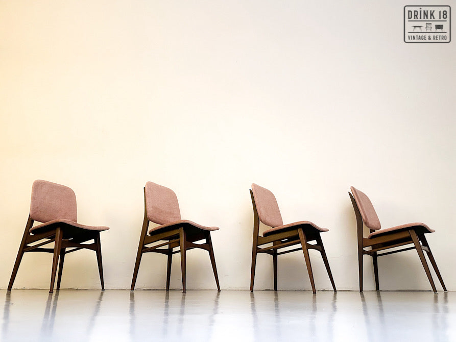 Vier vintage eetkamerstoelen - Louis van Teeffelen