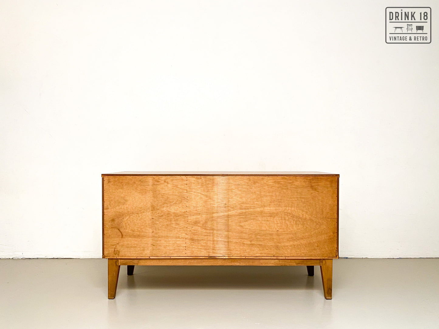 Vintage Design - TV Meubel/Wandkastje