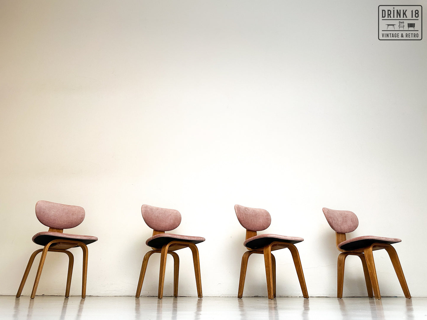 Vier SB02 Eetkamerstoelen - Pastoe