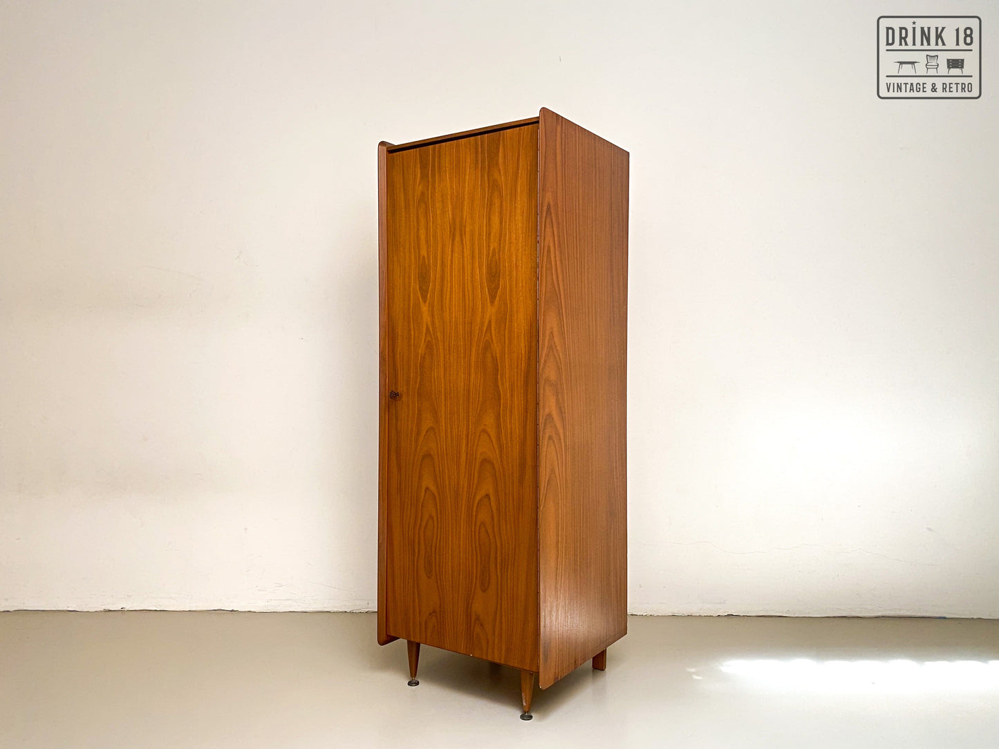 Vintage - Dubbele Kleerkast
