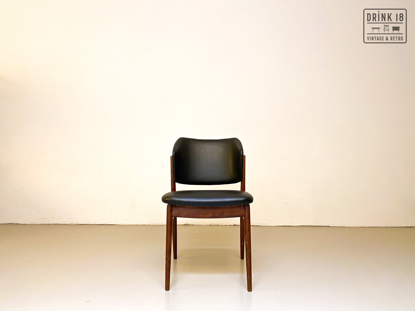 Zes eetkamerstoelen (Zwarte skai) - Spahn Stadtlohn