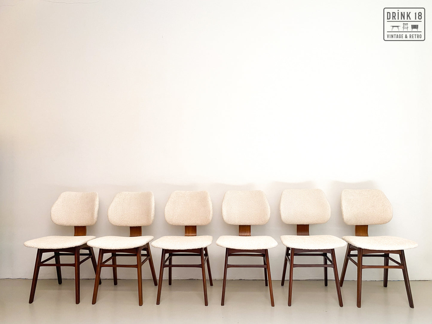 Zes Royal Eetkamerstoelen - Pastoe