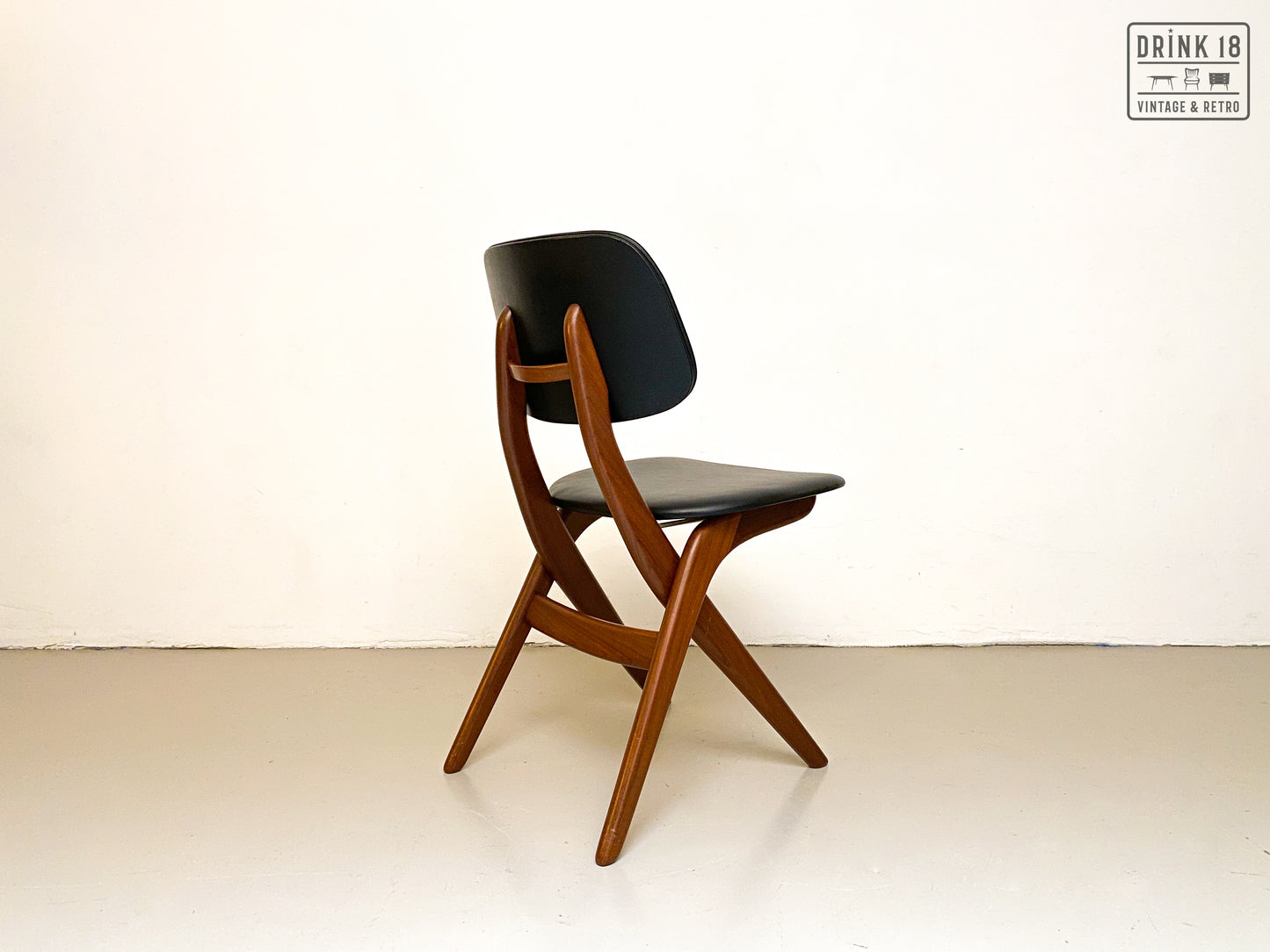 Zes Schaar-serie stoelen - Louis van Teeffelen