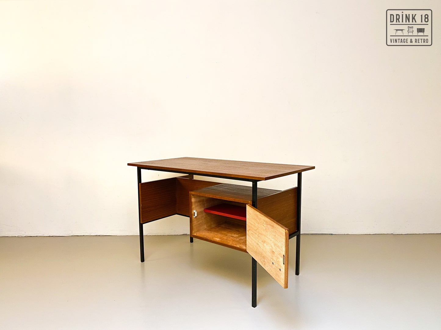 Vintage - Bureau #7