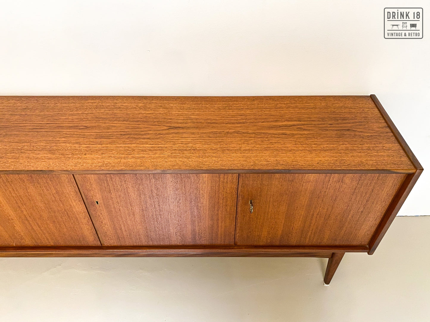 Sideboard - Louis Van Teeffelen