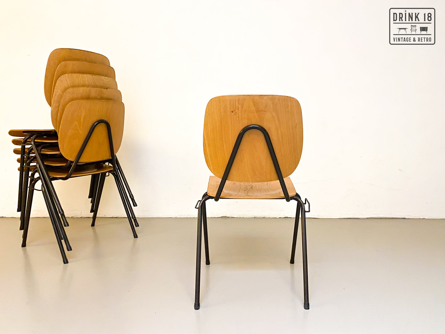 Set van zes stoelen - Riemersma Meubelen