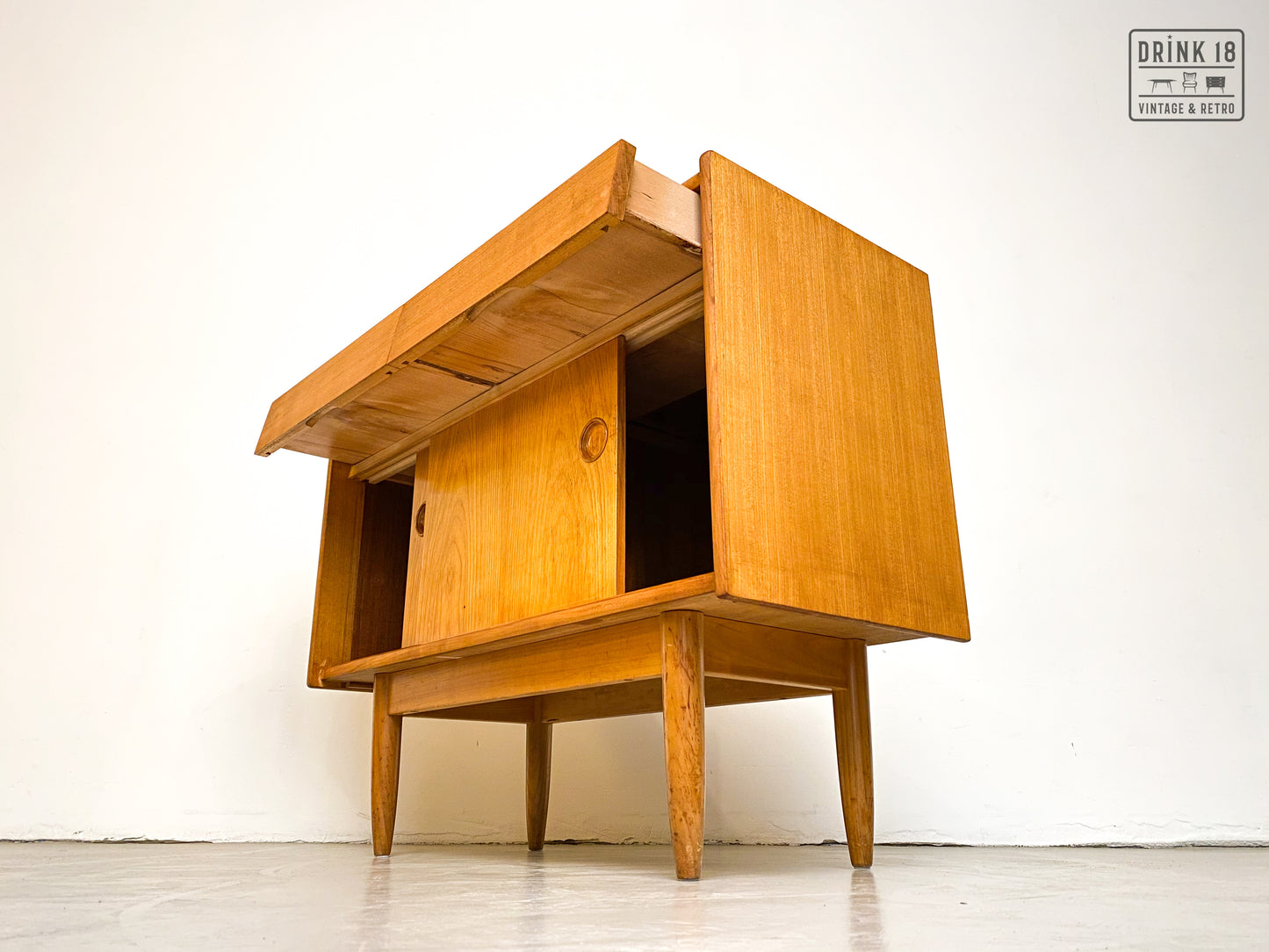 Vintage Design - TV Meubel/Wandkastje