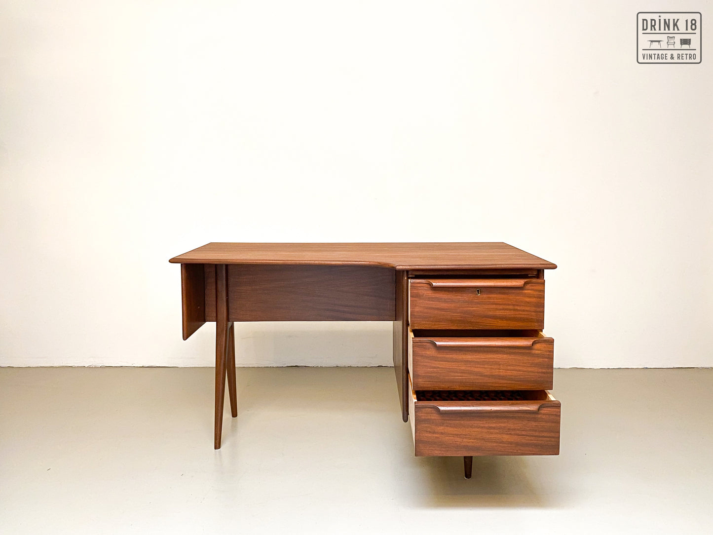 Vintage - Design bureau #1