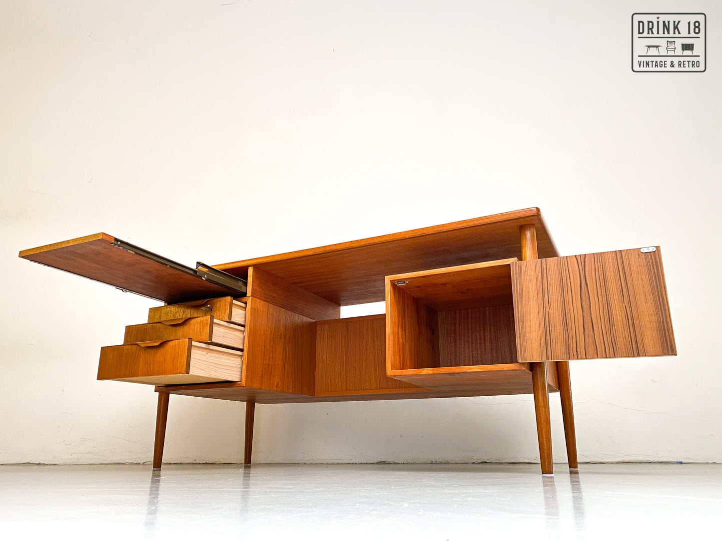 Vintage Bureau - Arne Vodder voor Bornholm