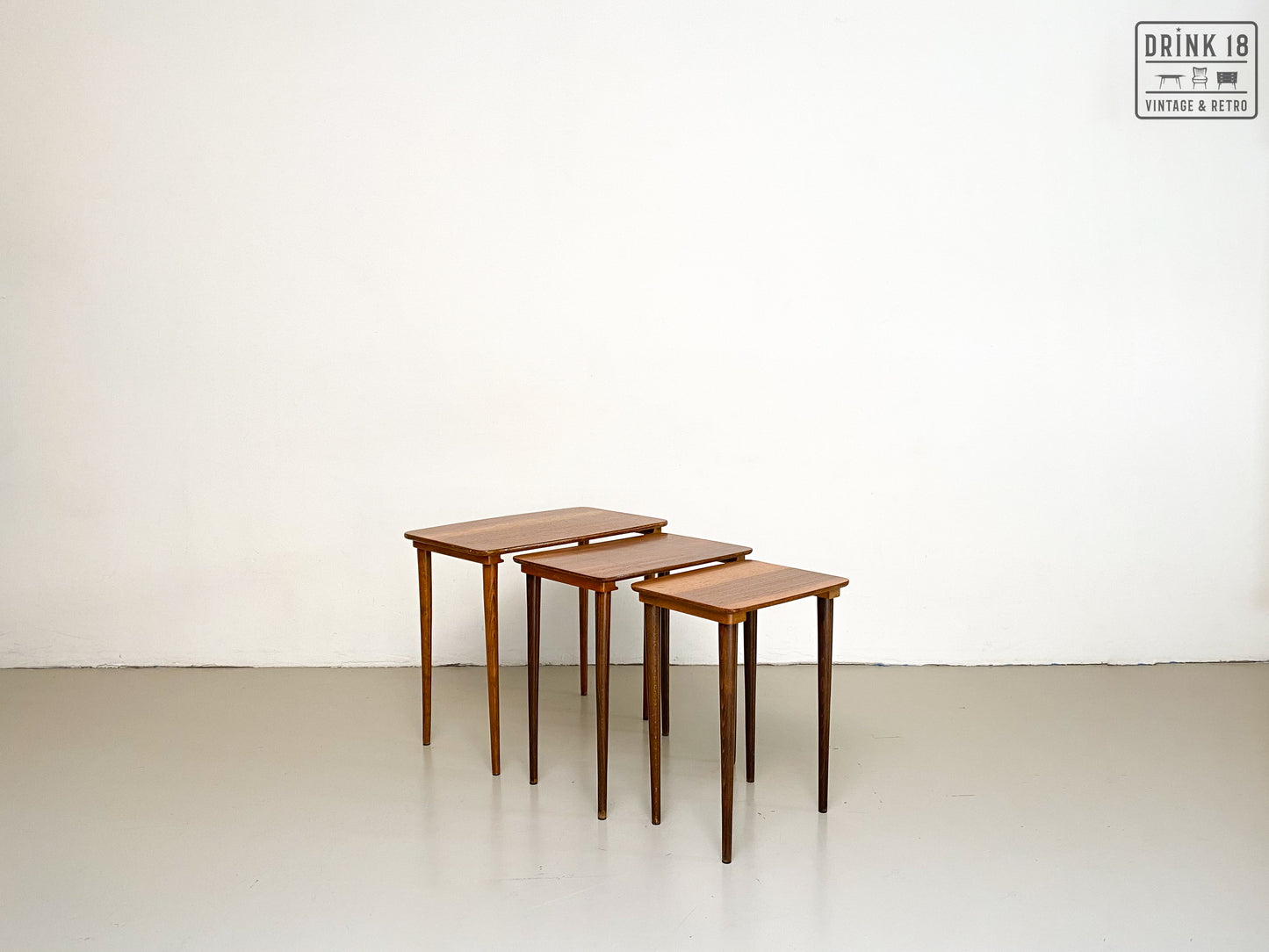 Vintage - Nesting tafeltjes