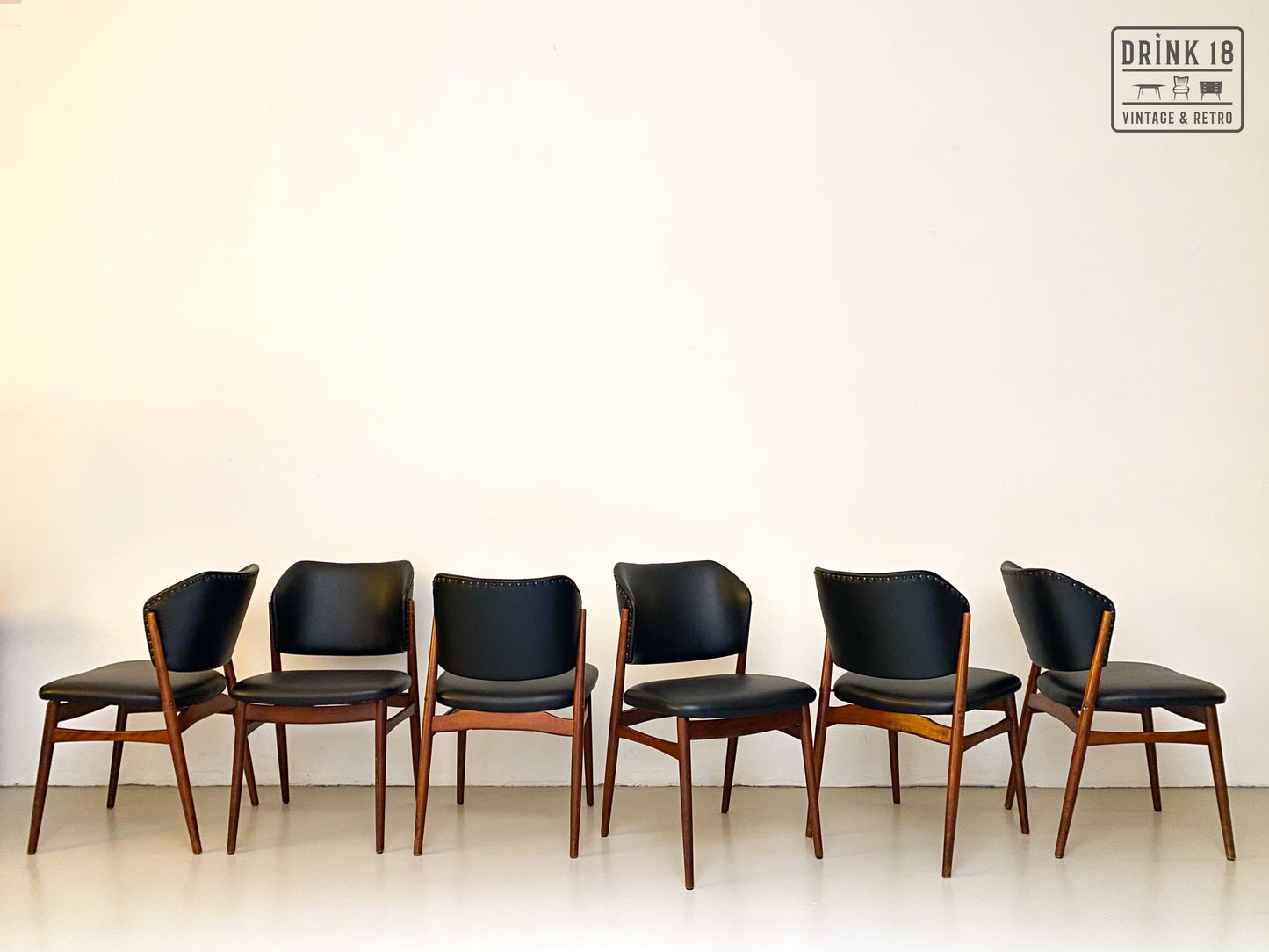 Zes eetkamerstoelen (Zwarte skai) - Spahn Stadtlohn