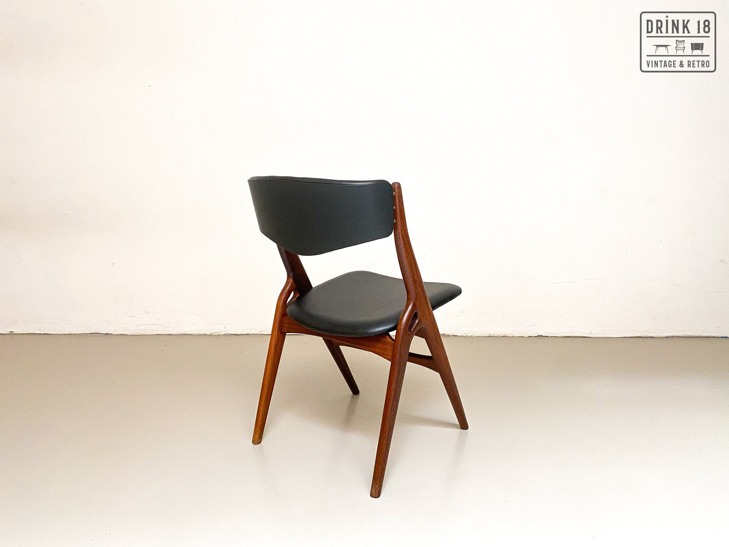 Vier vintage Aska stoelen - Louis van Teeffelen