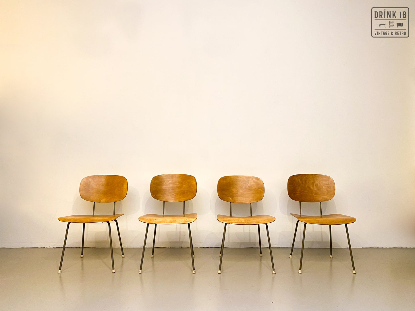 Set van vier Eetkamerstoelen - Gispen 116