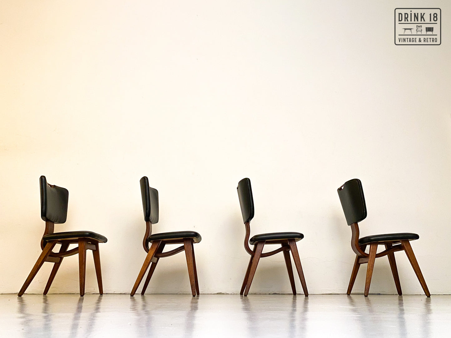 Vintage - Vier Eetkamerstoelen #1