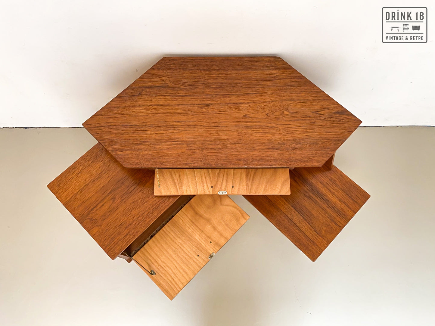 Vintage Design - TV Meubel/Hoekkast