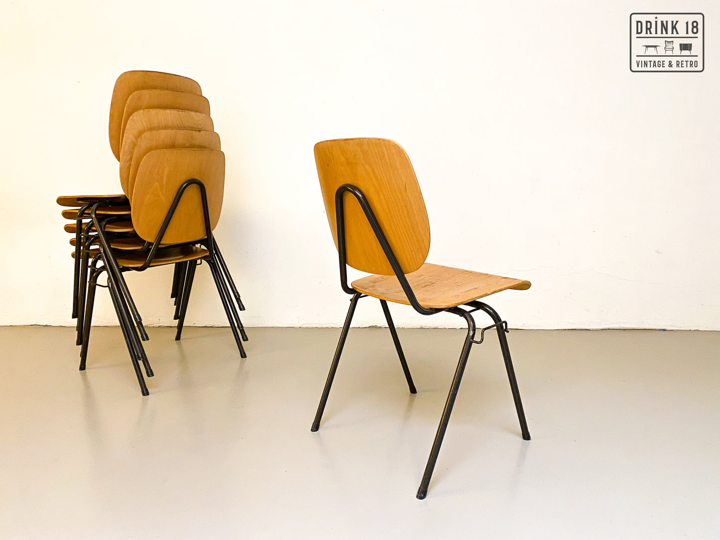 Set van zes stoelen - Riemersma Meubelen