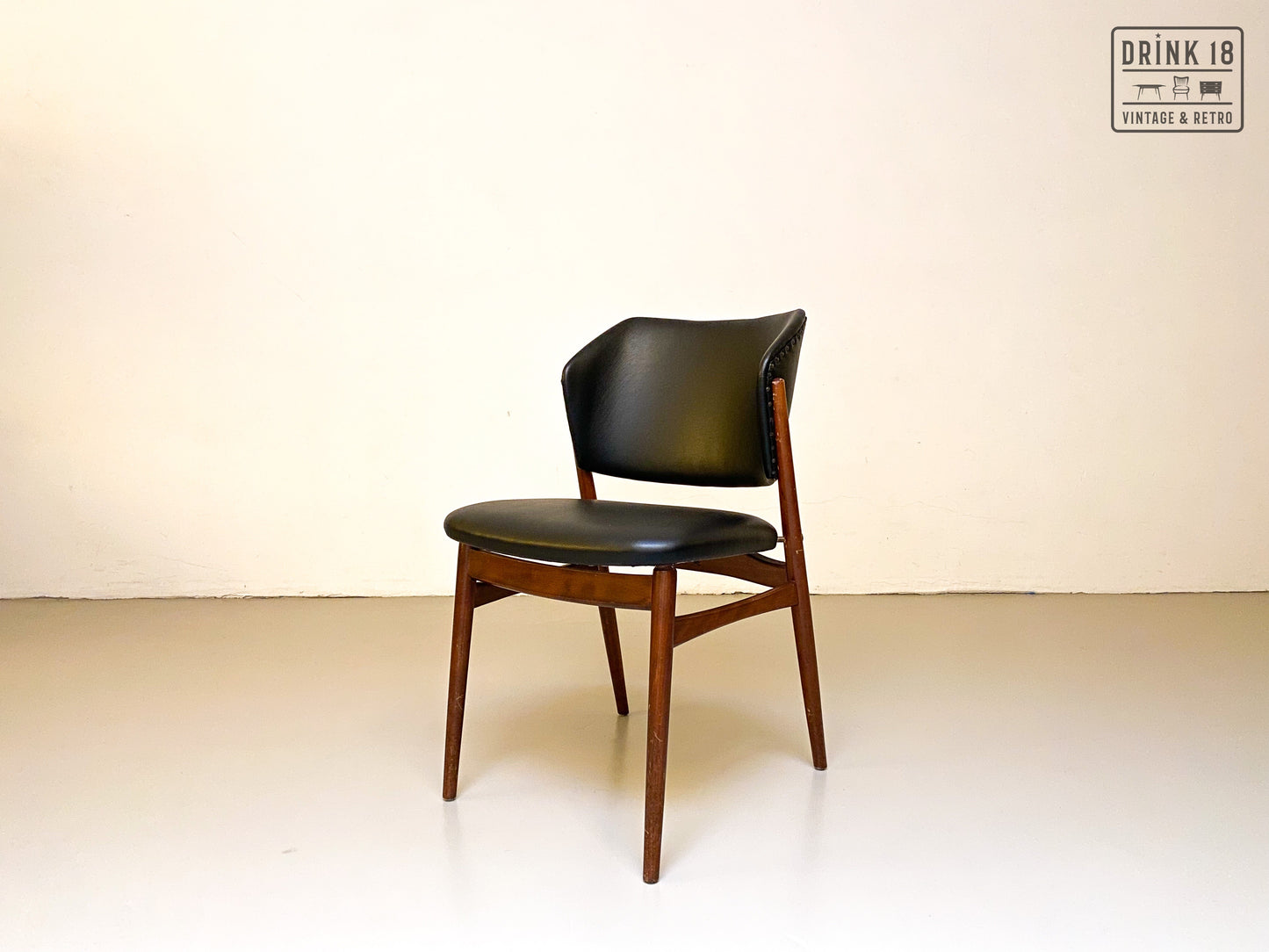 Zes eetkamerstoelen (Zwarte skai) - Spahn Stadtlohn