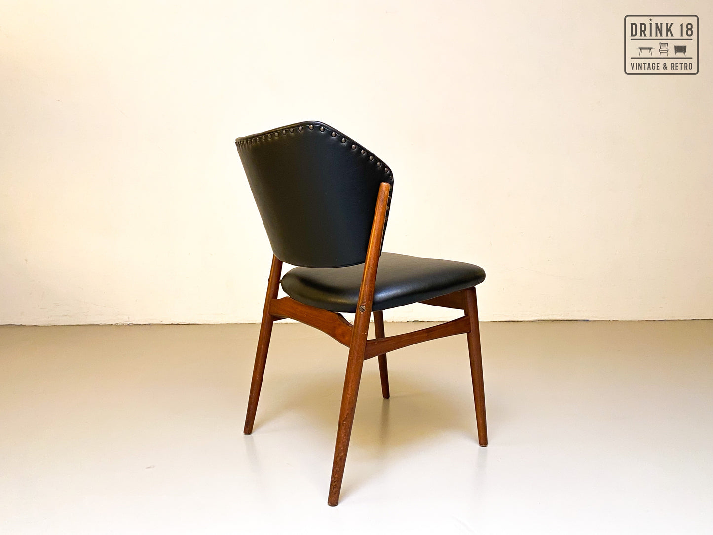 Zes eetkamerstoelen (Zwarte skai) - Spahn Stadtlohn