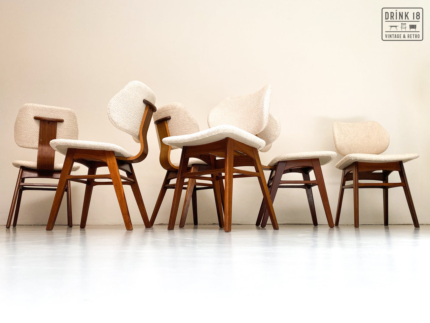 Zes Royal Eetkamerstoelen - Pastoe