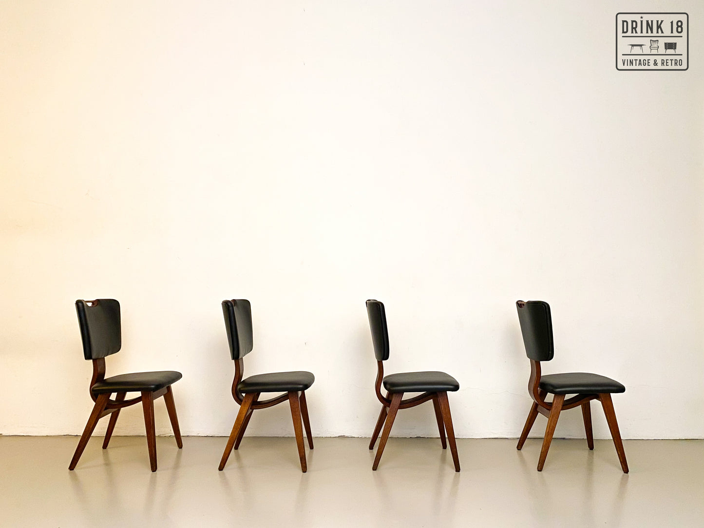 Vintage - Vier Eetkamerstoelen #1