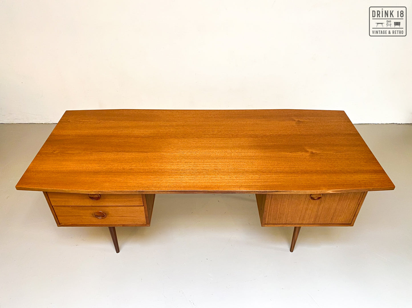 Vintage - Bureau #7