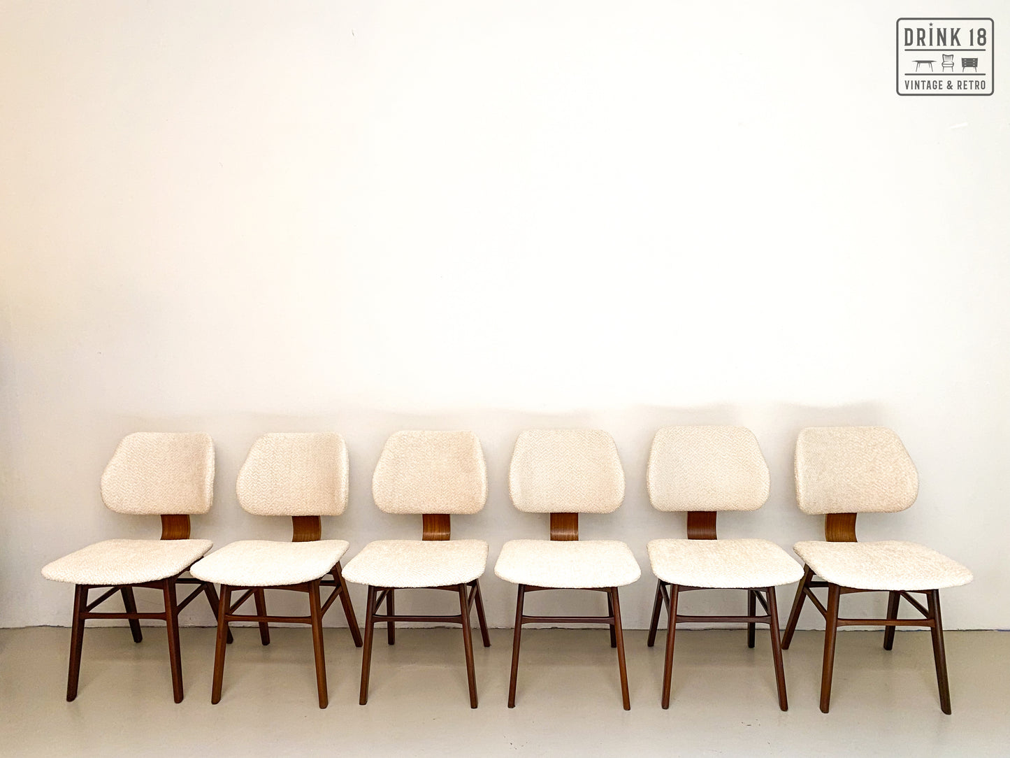 Zes Royal Eetkamerstoelen - Pastoe